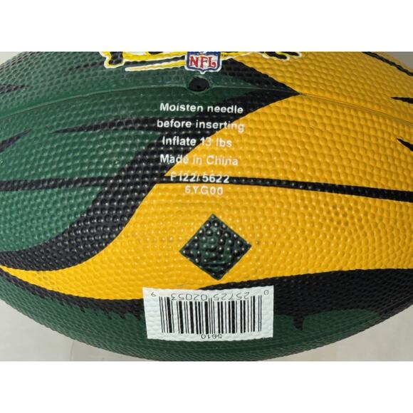 Franklin 8.5" Mini Rubber Football Green Bay Packers Vintage NFL Play Football - Picture 3 of 3
